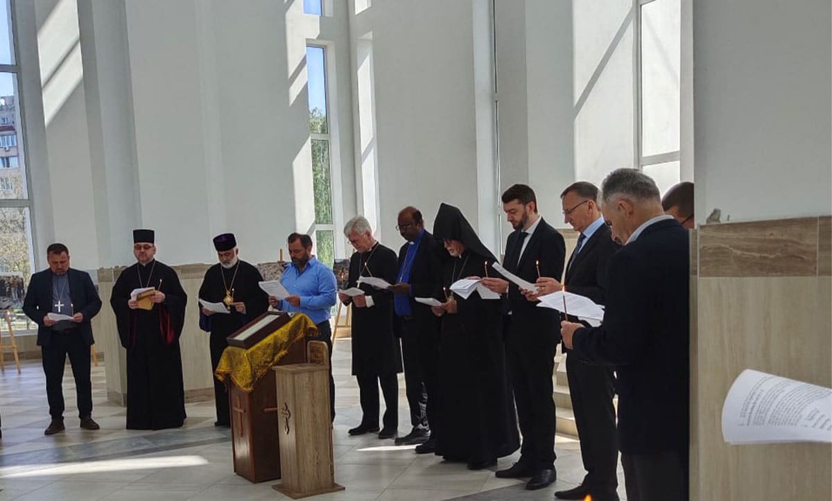 масові поховання мирних жителів Бучі