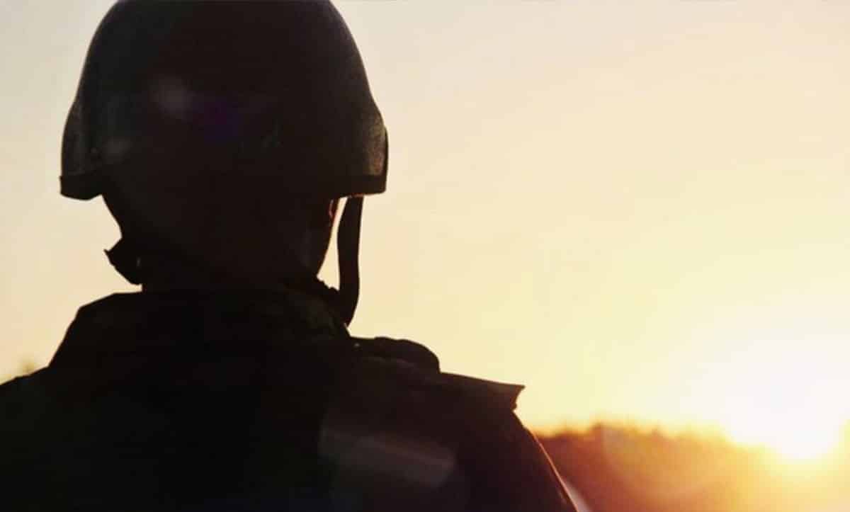 звільнення зі служби