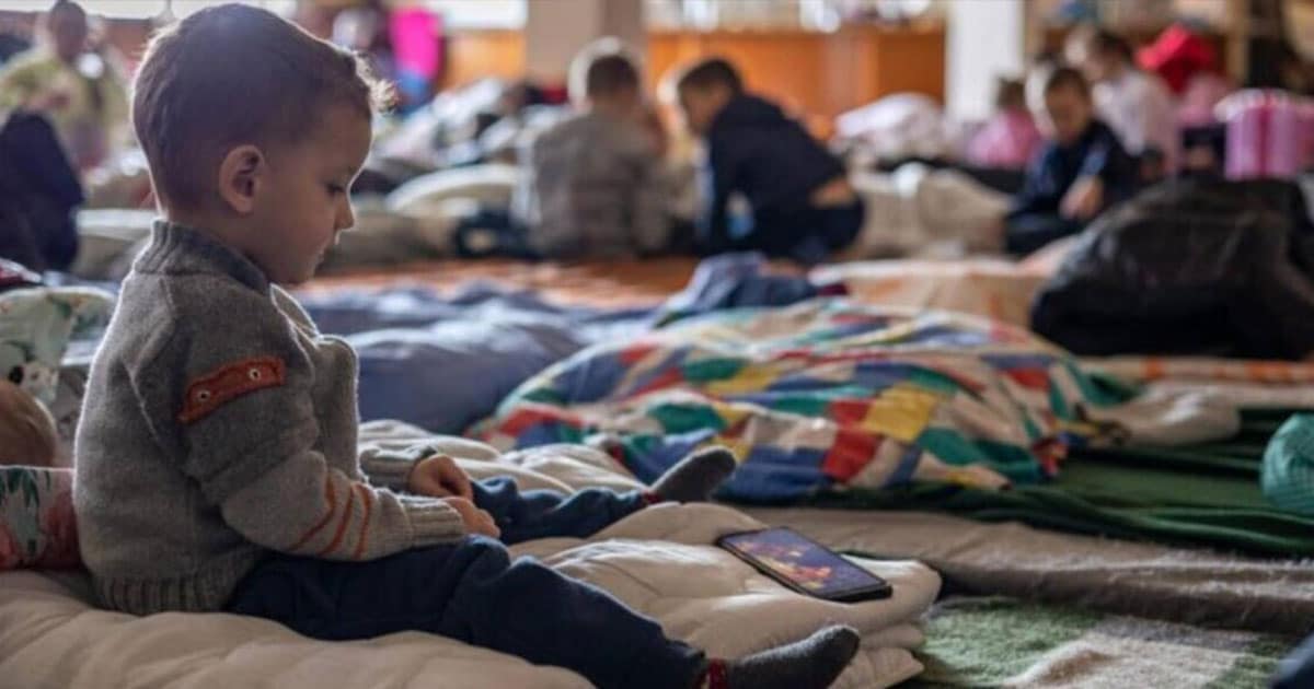 українські діти в Росії