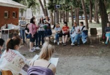 Служіння вдовам і сиротам війни