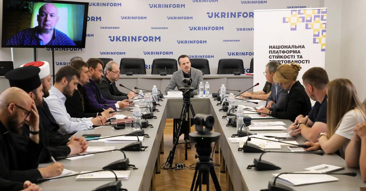 духовна деколонізація України