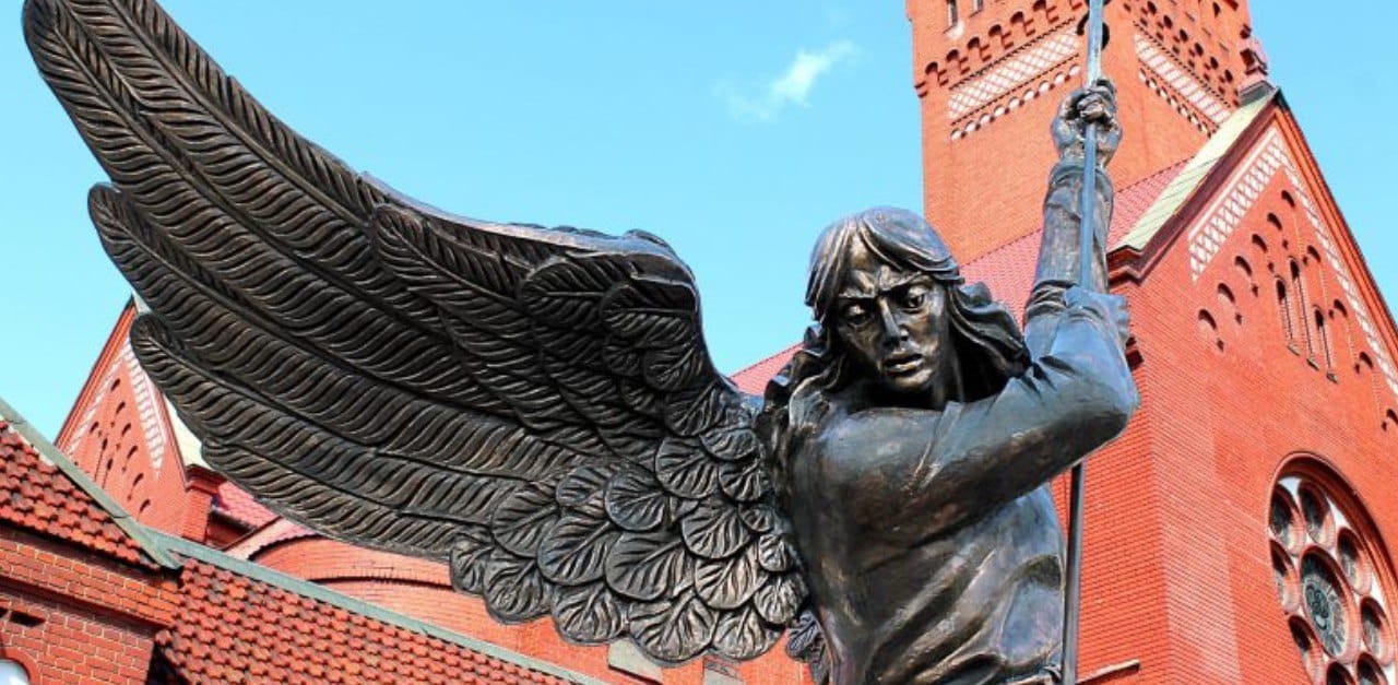 В очікуванні загострення конфліктів нові заборони релігійним організаціям готують у профільному законі Білорусі.