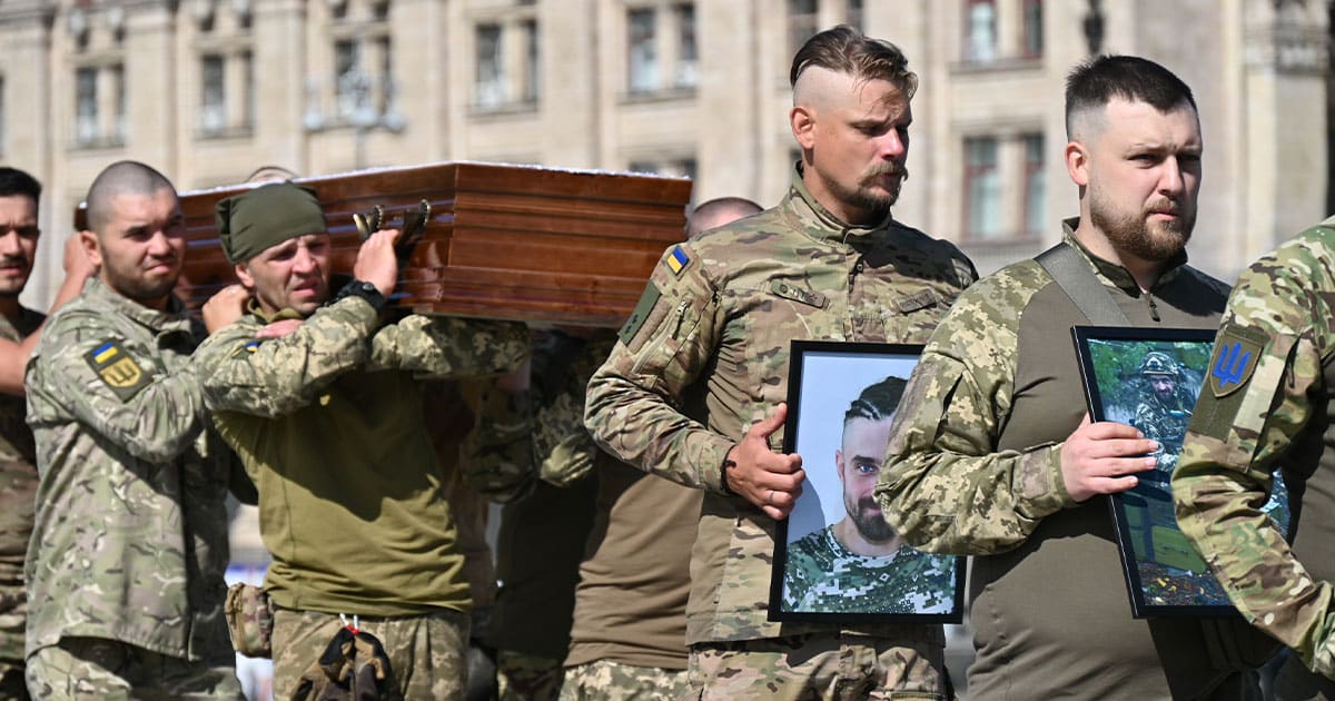 Опитування КМІС втрати війни