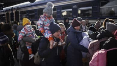 Повернення жінок-біженок України