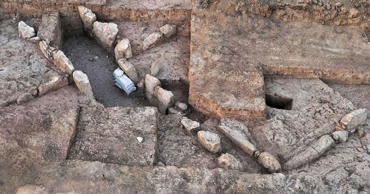 найдавніші міські ворота