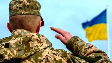 вручення повісток біля церков