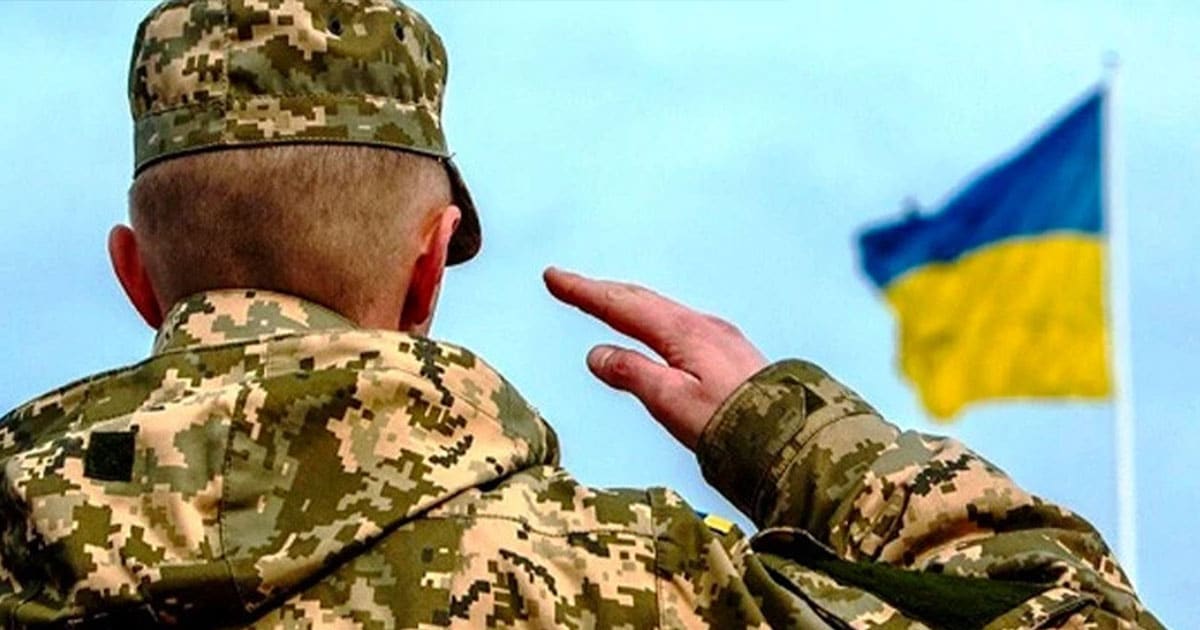 вручення повісток біля церков