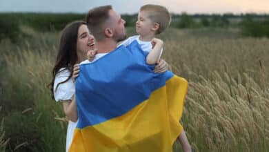 Україна рейтинг щастя 2023