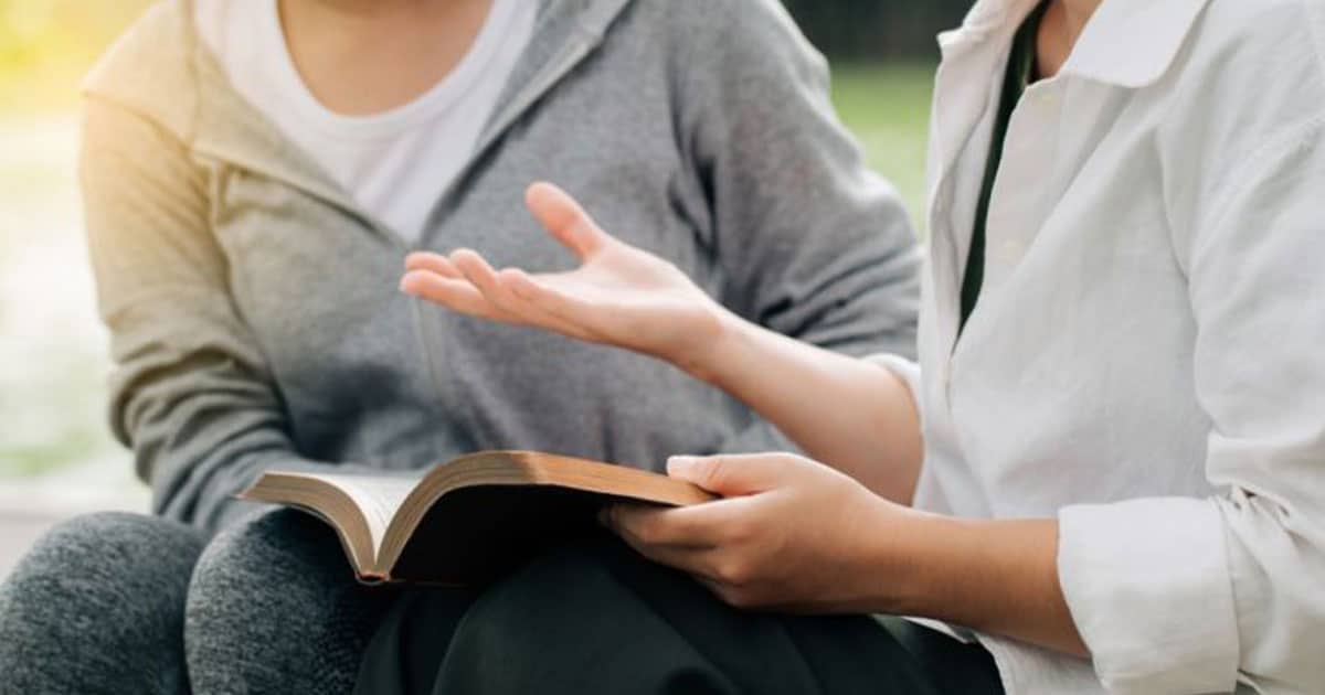 виховання молоді