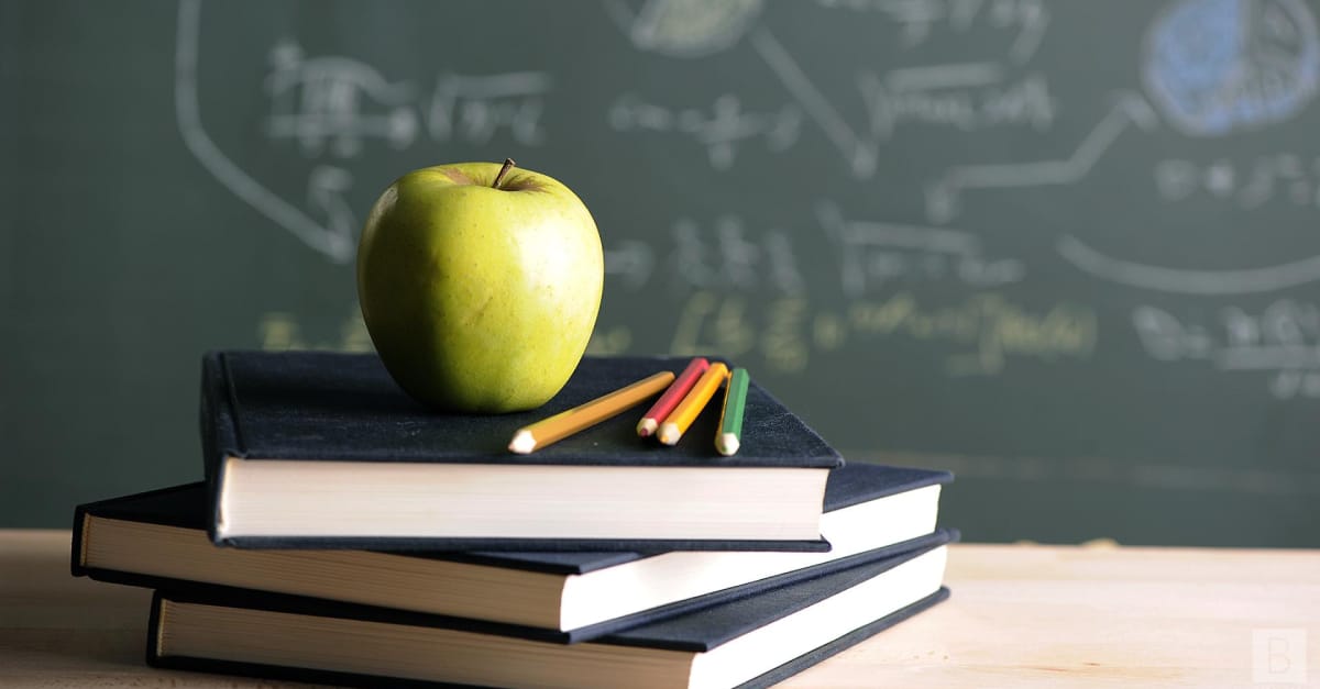 навчальний рік