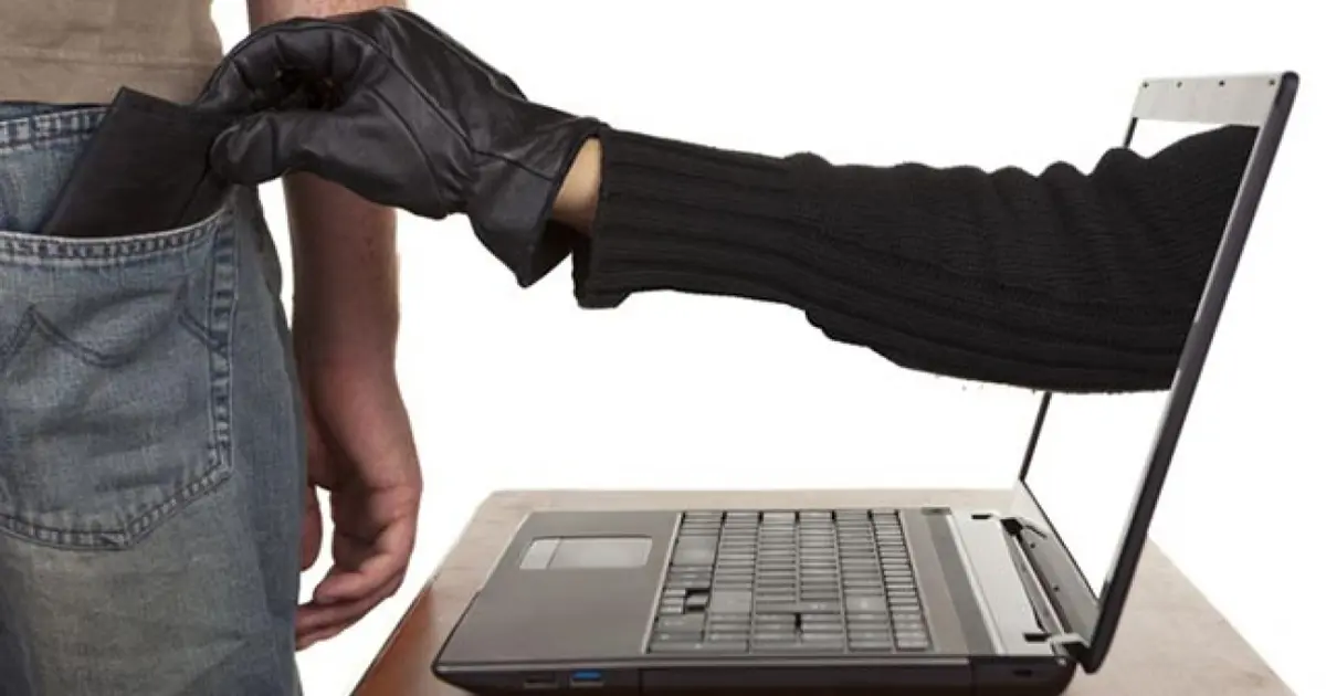 Кібершахрайство в Україні