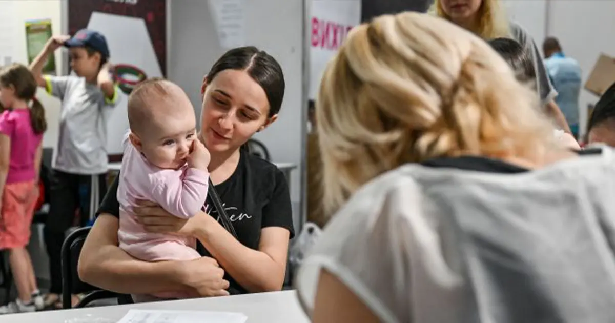 Державна допомога при усиновленні в Україні