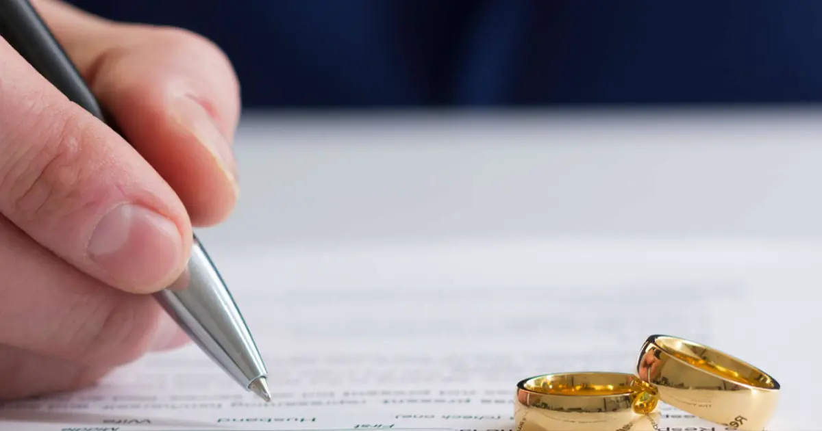 Статистика шлюбів та розлучень в Україні 2023