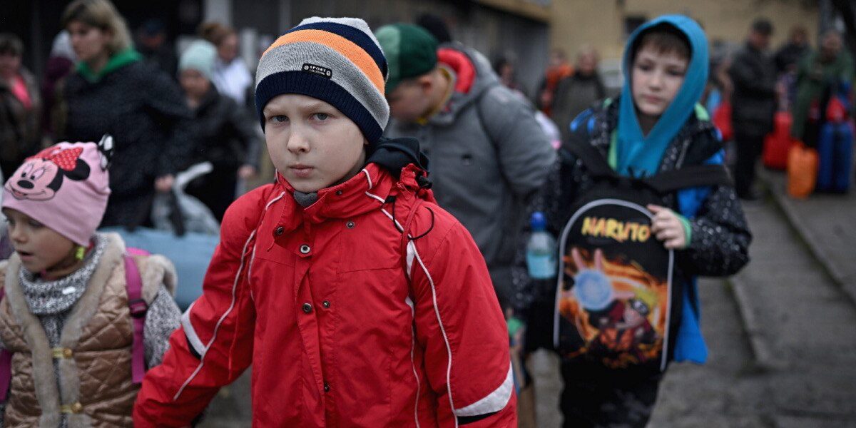 Повернення українських дітей