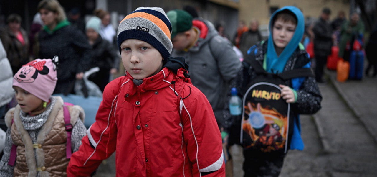 Повернення українських дітей