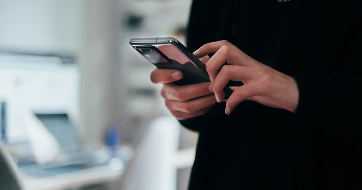 самозаспокоєння через соціальні мережі