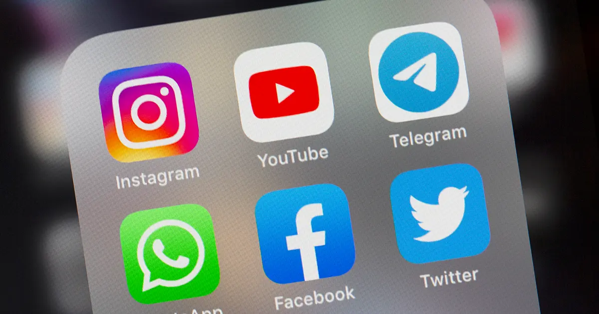 Захист підлітків на Facebook та Instagram