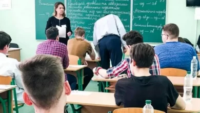 українські учні еміграція