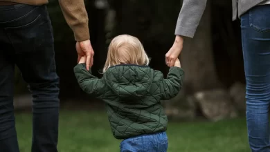 Усиновлення в Україні