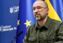 Прем'єр-міністр Денис Шмигаль на засіданні уряду обговорює стимули для повернення українців