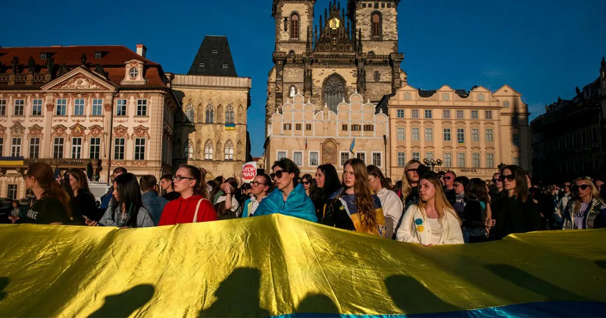 повернення українців додому