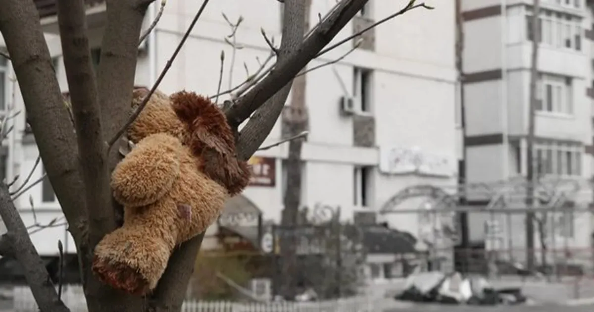 Україна війна діти