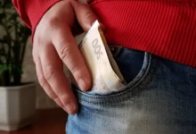 незадоволеність зарплатою в Україні