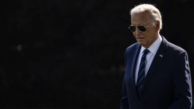 Байден виходить з перегонів