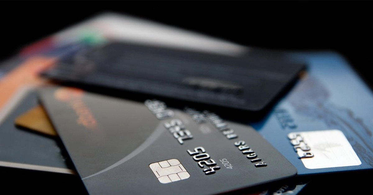 обмеження карткових переказів