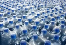 вічні хімікати в пляшковій воді