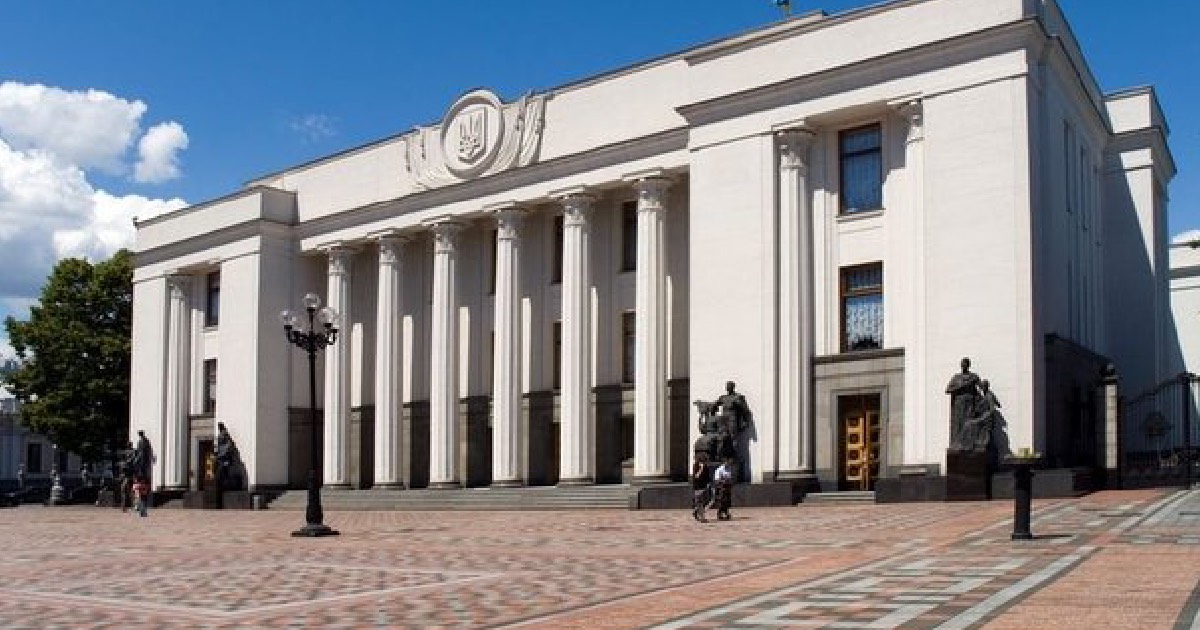 продовження воєнного стану