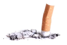 українці вживають тютюнові вироби