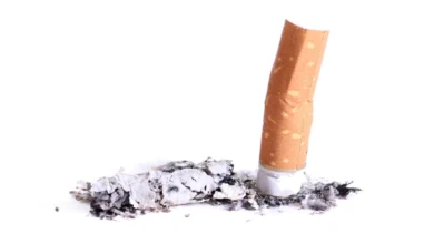 українці вживають тютюнові вироби