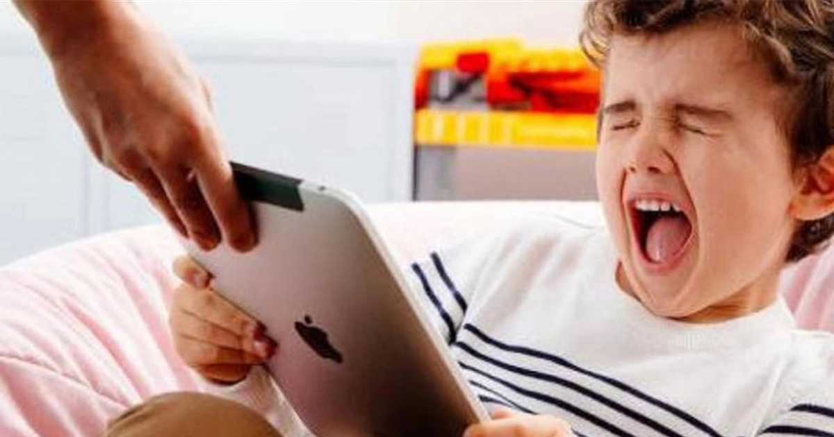 використання смартфонів дітьми