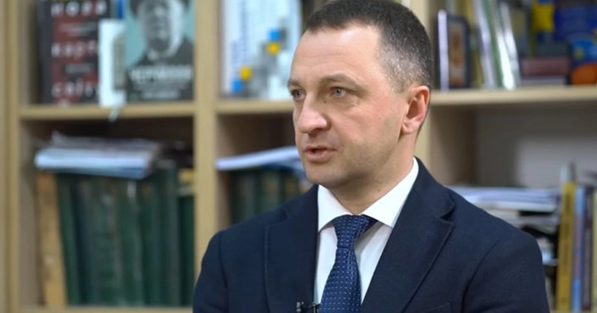 уповільнення українізації