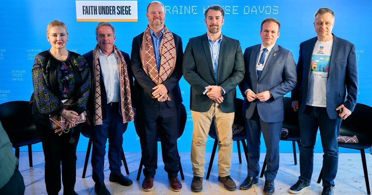 переслідування християн в Україні Давос