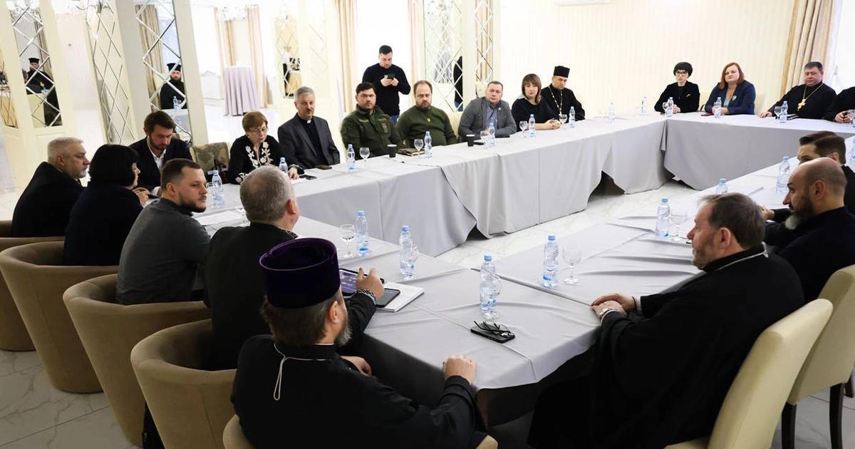 співпраця церков і влади Київщини