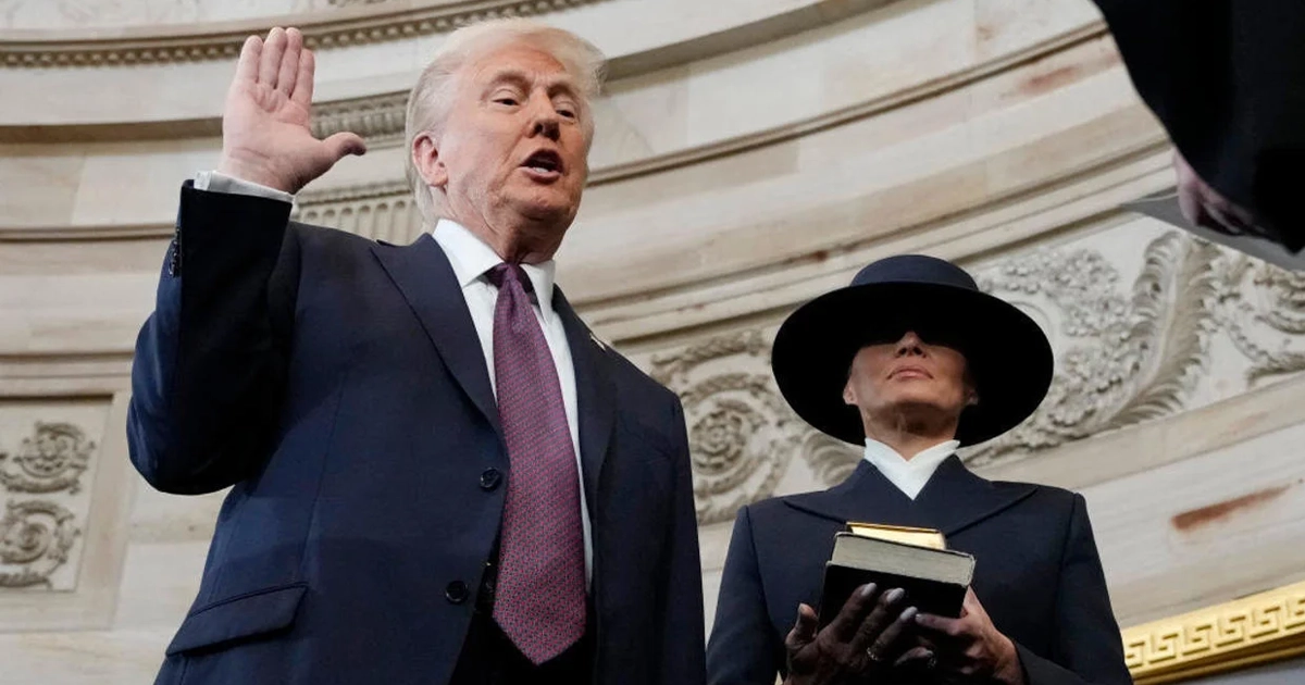 Трамп інавгурація Біблія