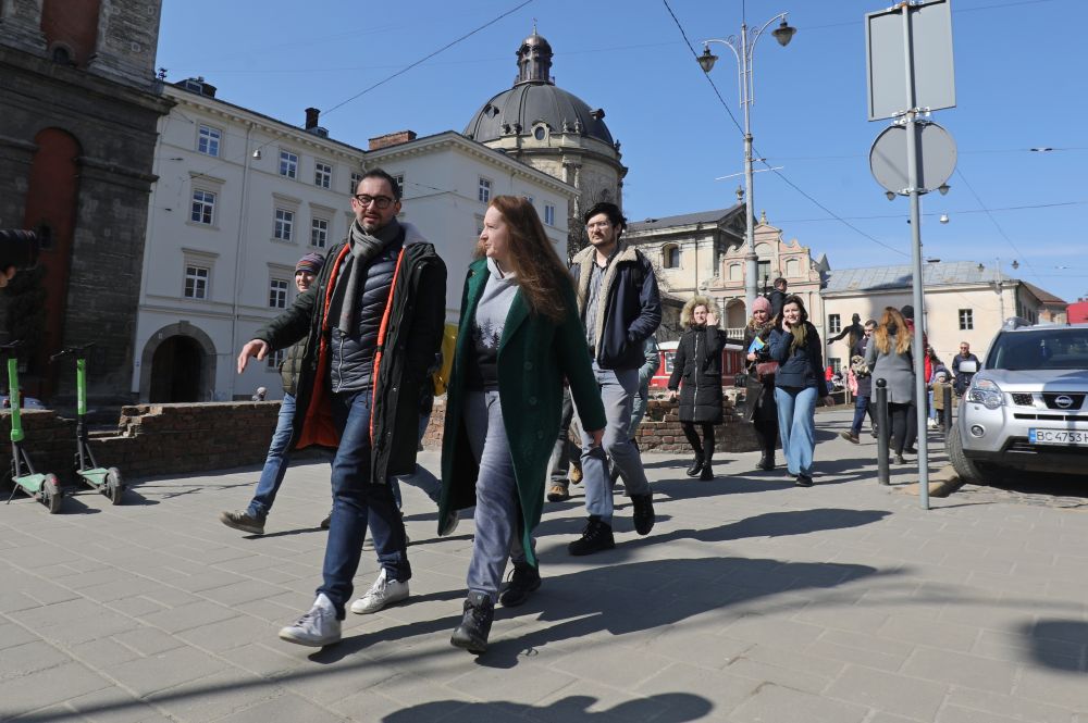 опитування КМІС про настрої українців