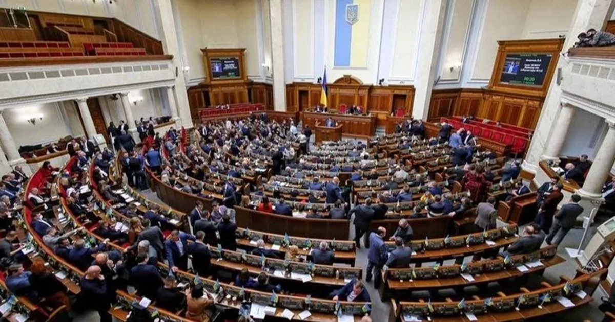 Верховна Рада ухвалила закон про визнання навчання українських дітей за кордоном