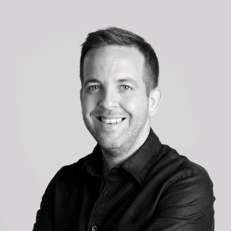 Мартін Деві 