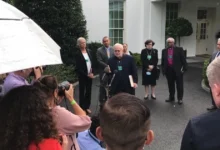 Християнські лідери США виступили проти скорочення допомоги та депортацій адміністрацією Трампа.