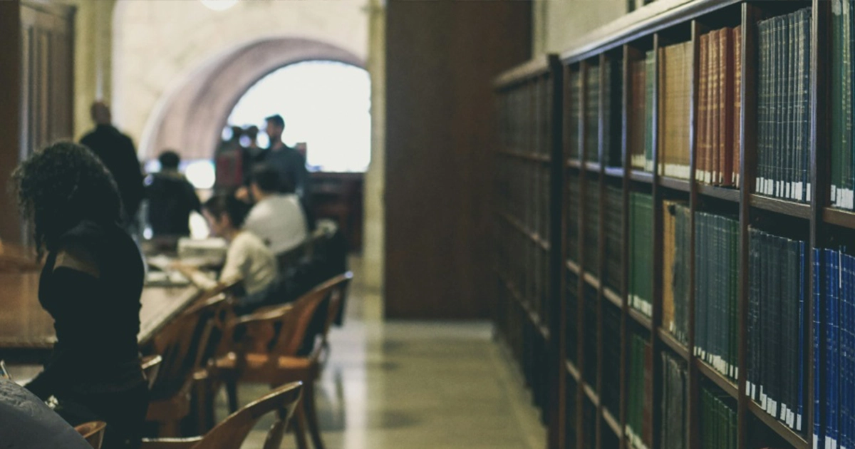 Вчені та університетські дослідники євангельської віри вперше зібралися в Іспанії для створення академічної спільноти.