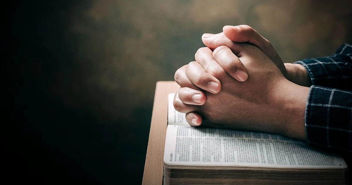 Християнин у суді через відмову від військової служби з релігійних міркувань.