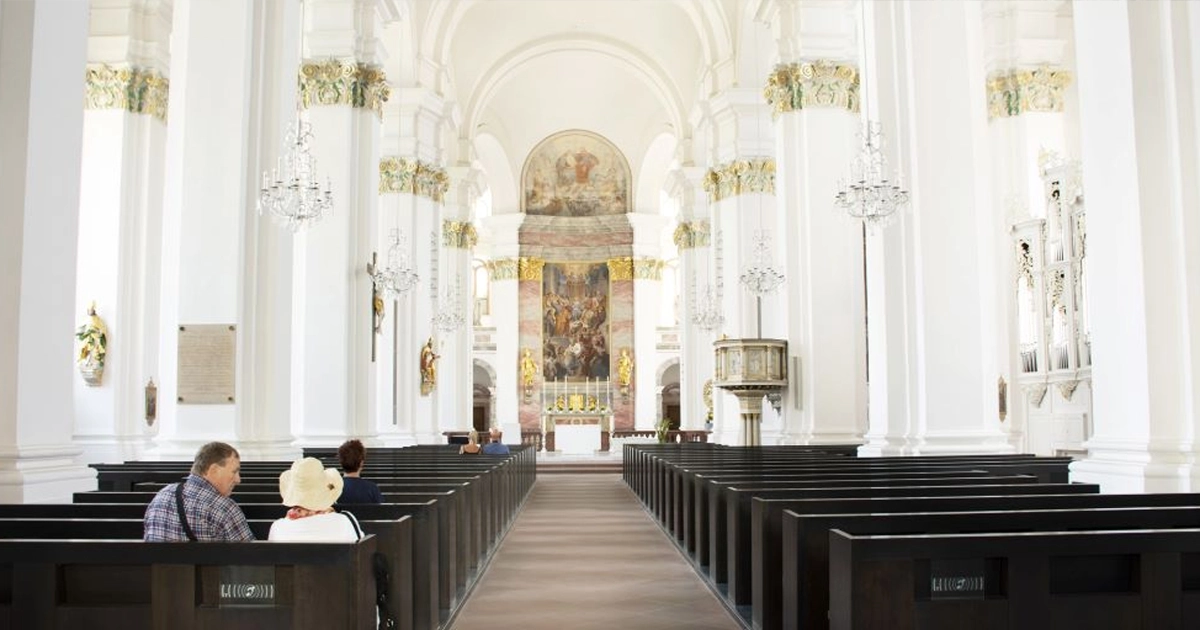 Більшість населення Німеччини більше не належить до християнських церков