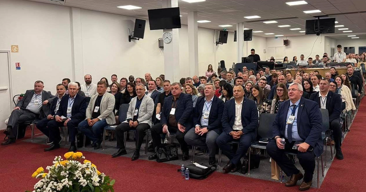 Конференція УЦХВЄ Європи у Парижі зібрала служителів з 20 країн