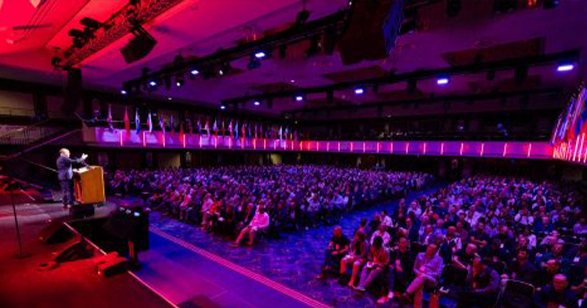 Виступ д-ра Давида Карчі на конгресі у Берліні 2025