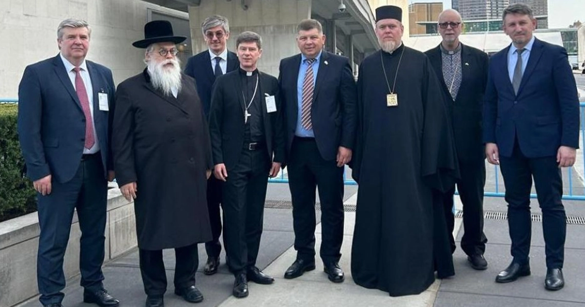 Делегація ВРЦіРО під час зустрічі в Нью-Йорк