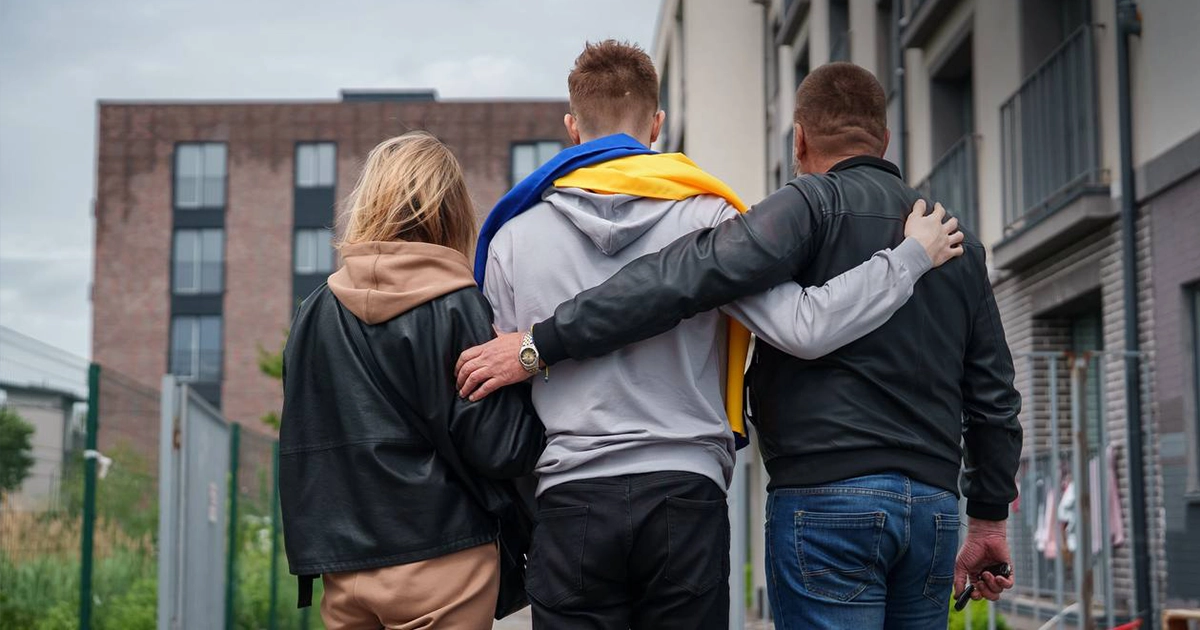 Українські діти, звільнені з російської окупації, повертаються додому