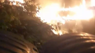 Наслідки падіння дрону на території церкви Нове життя в Києві